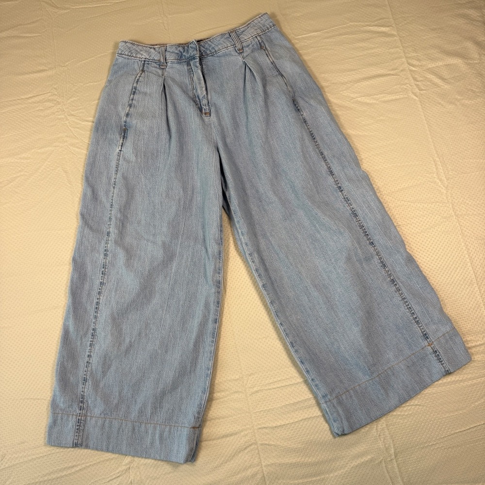 Zara Womens Light Wash Pleated Wide Leg Culottes Denim Pants Size USA 2 Small